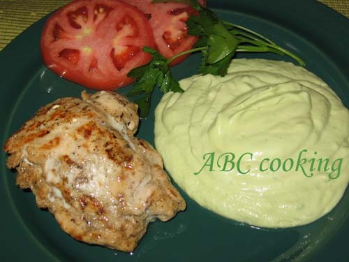 Lemon Chicken with Guacamole Sause        Linda Fraser"Quick and... - 4